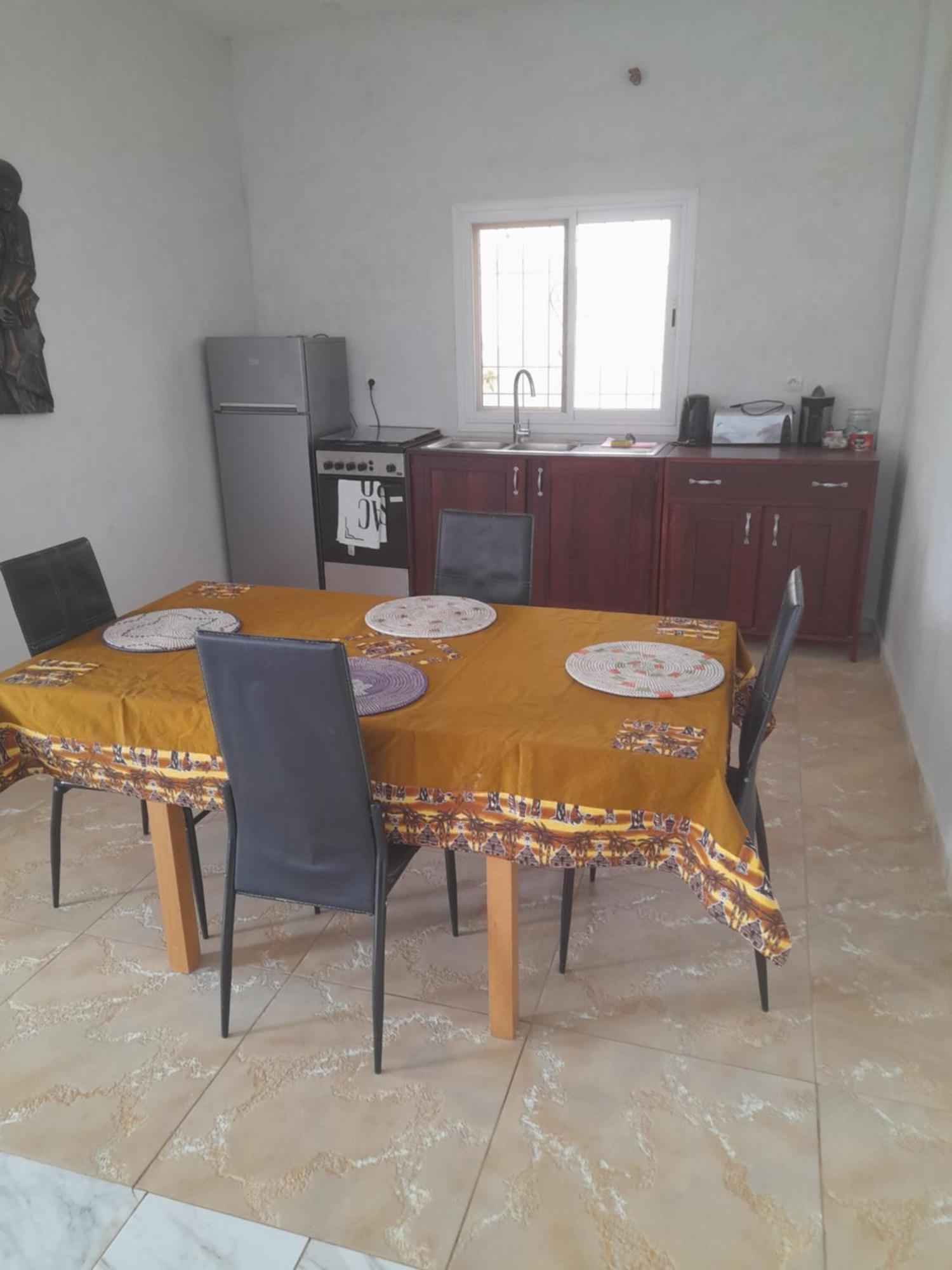 Maison D Hote La Dore Du Senegal Bas-De - Villa Somone Rom bilde